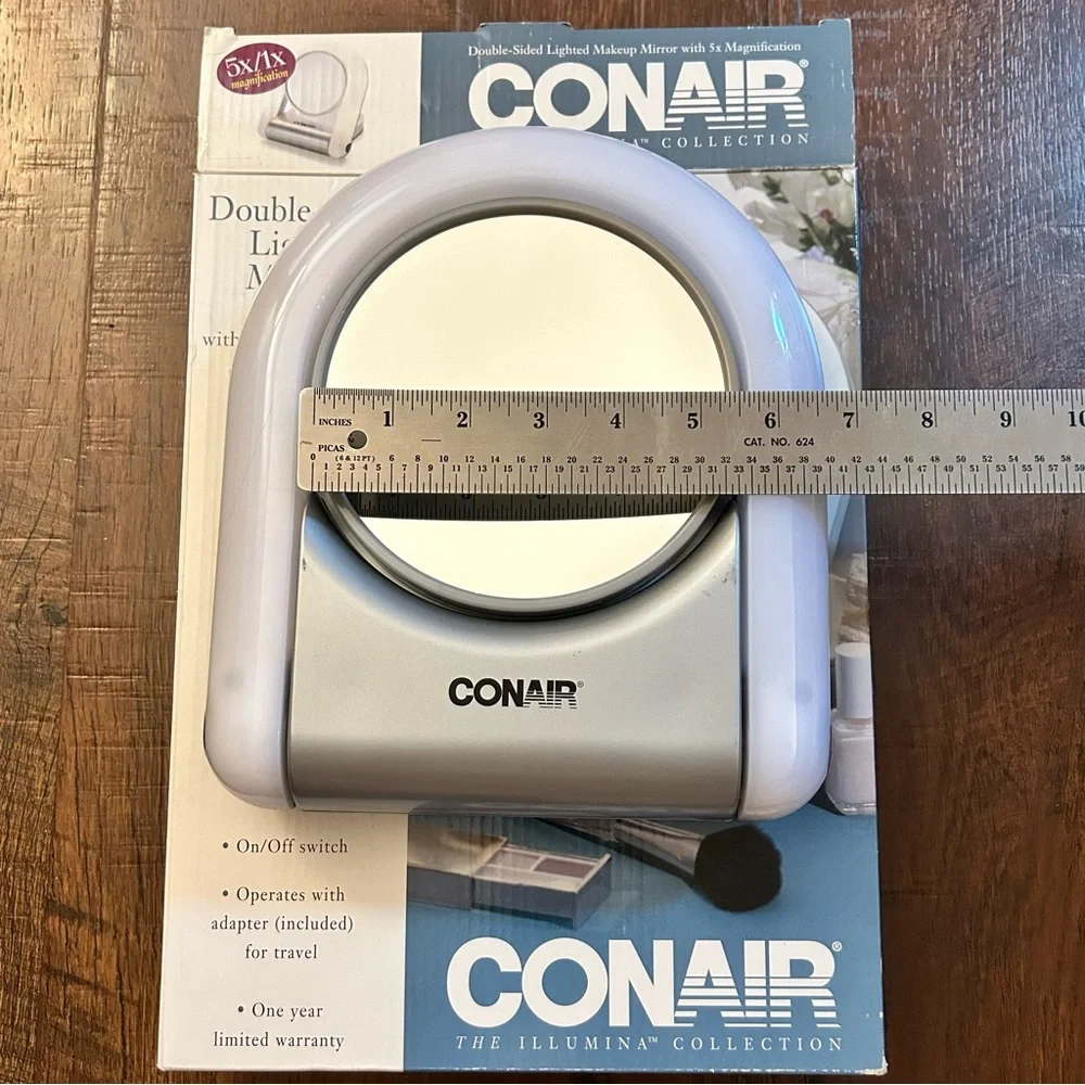 CONAIR double sided 5X/1X light up make up mirror - vintage, NWOT